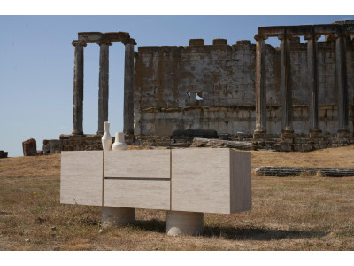 Colosseum Sideboard
